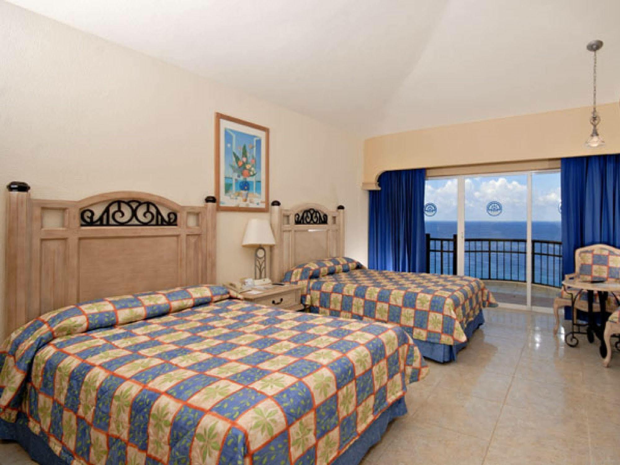 Hotelcoz All Inclusive Косумел Екстериор снимка