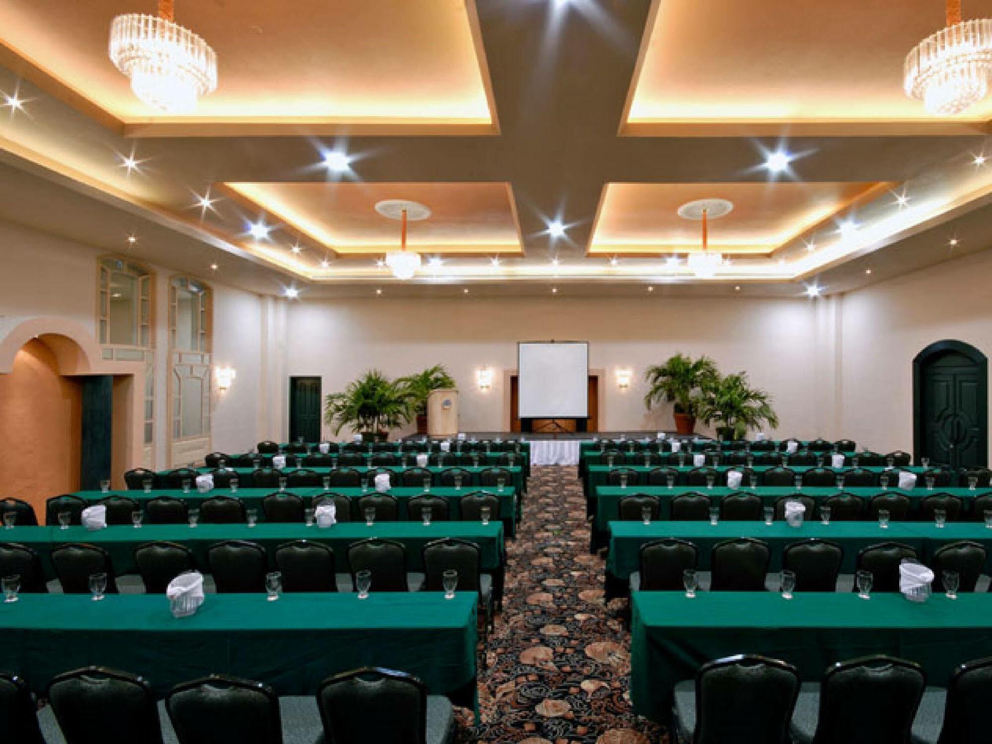 Hotelcoz All Inclusive Косумел Екстериор снимка