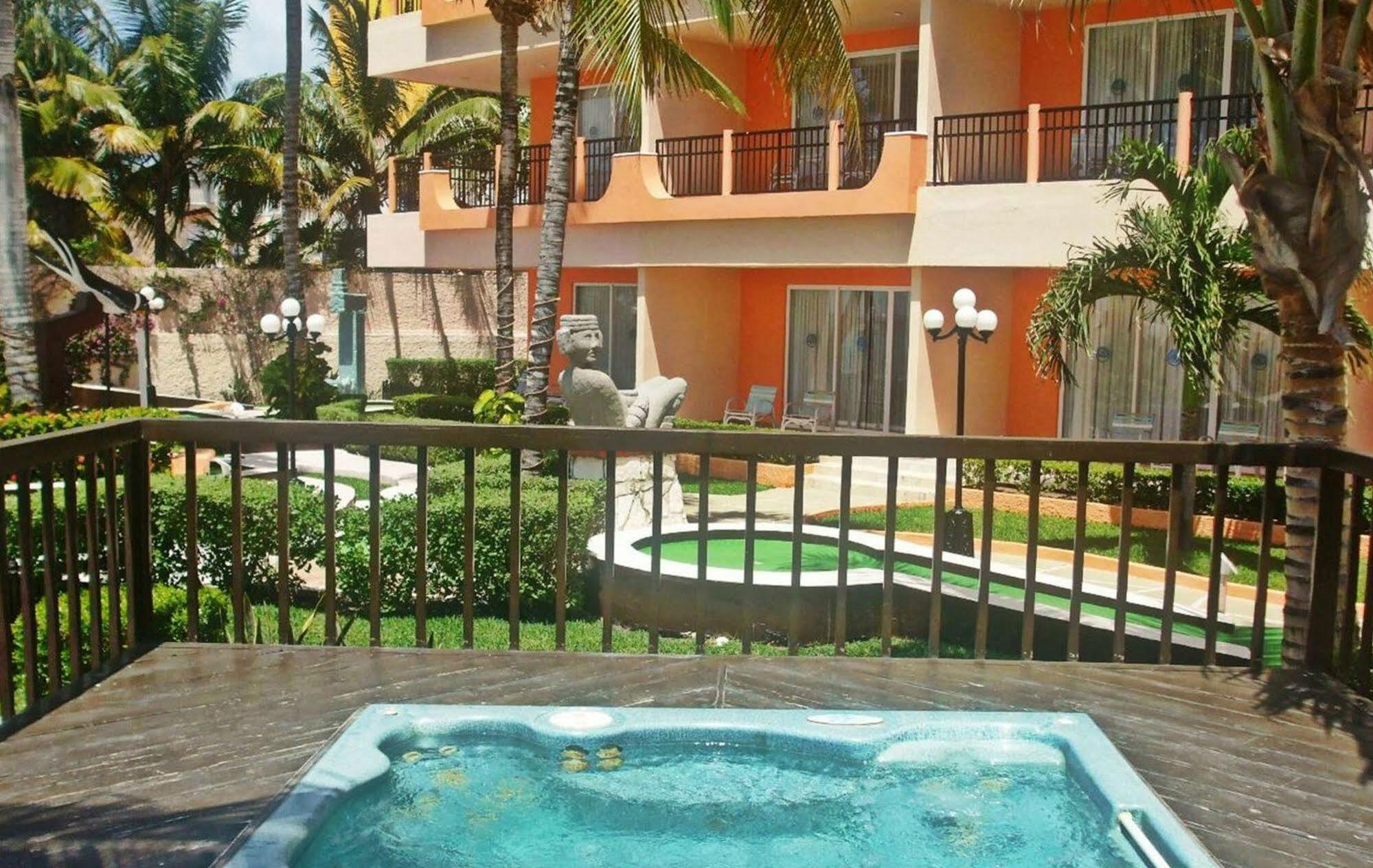Hotelcoz All Inclusive Косумел Екстериор снимка
